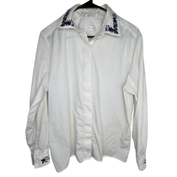 Foxcroft Long Sleeve White Button Up Collared Top With Embroidery - Picture 1 of 5